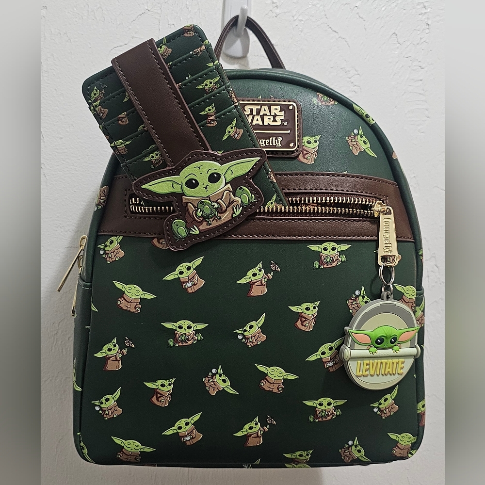 💚Loungefly Star Wars The Mandalorian The Child Chibi SET: Backpack & Wallet💚